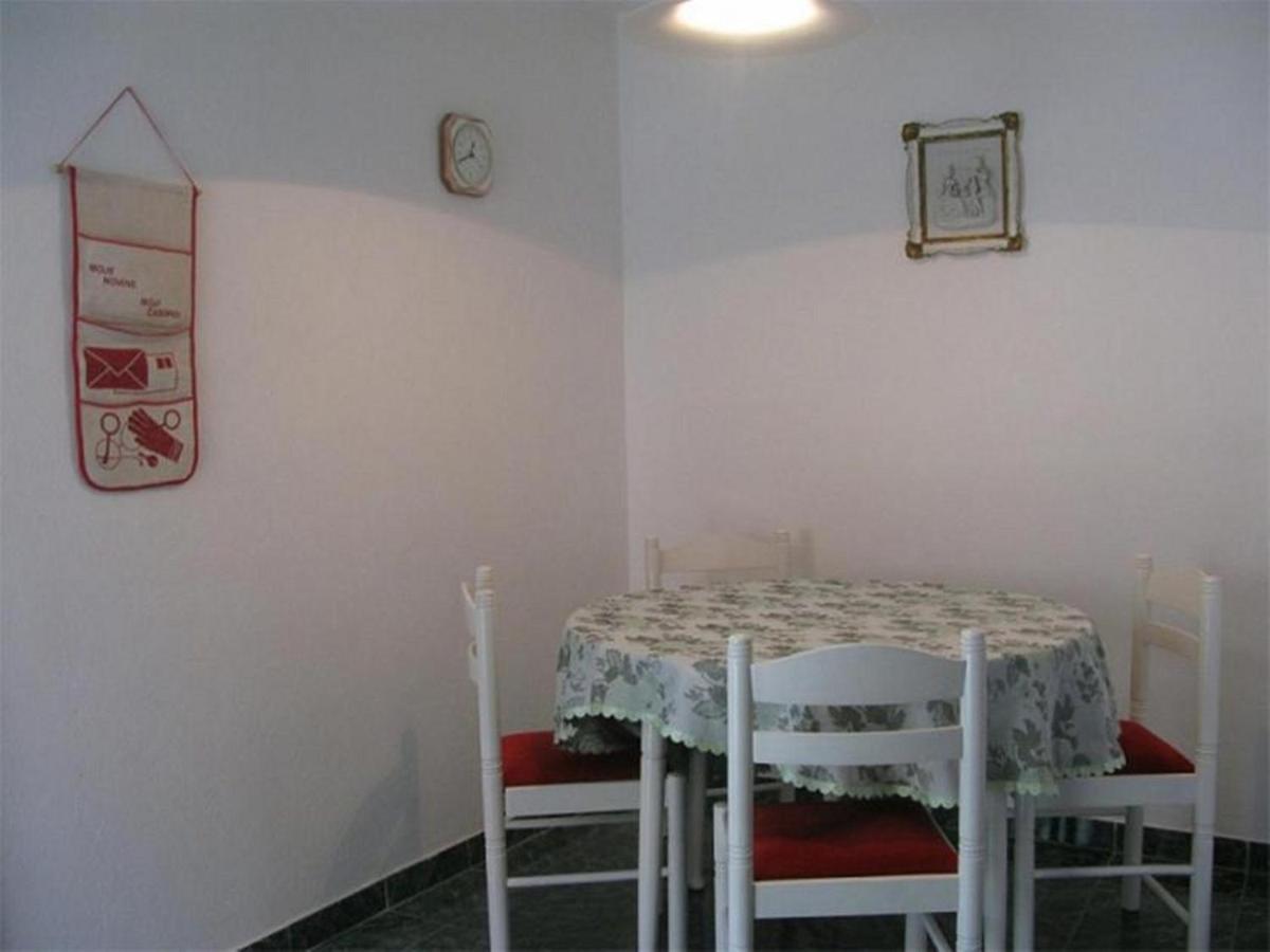 Apartmani Kastelan Barbat na Rabu Ngoại thất bức ảnh