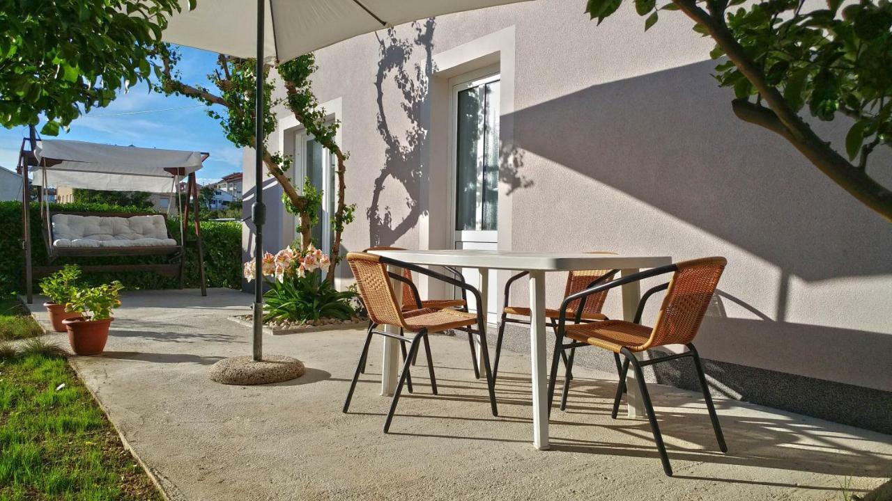 Apartmani Kastelan Barbat na Rabu Ngoại thất bức ảnh