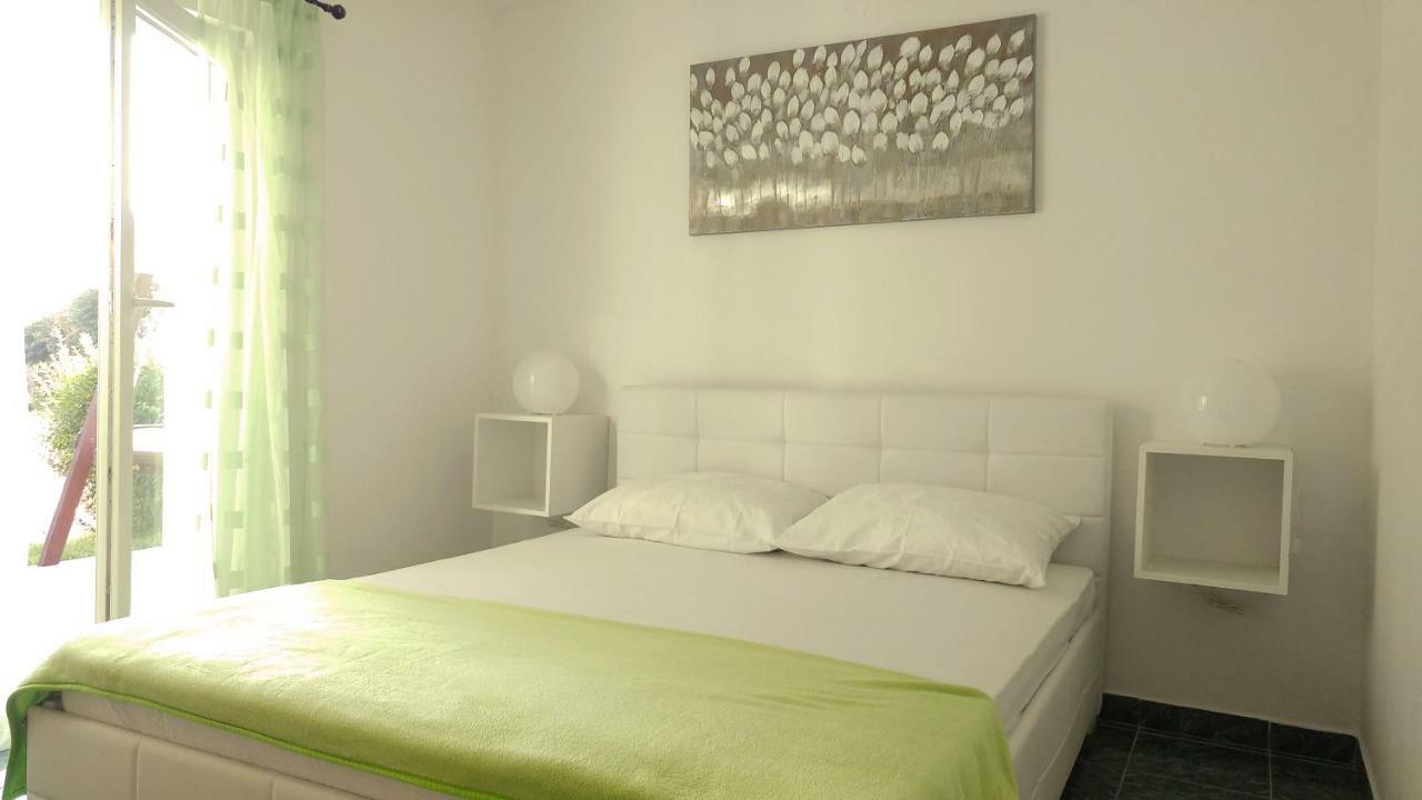 Apartmani Kastelan Barbat na Rabu Ngoại thất bức ảnh