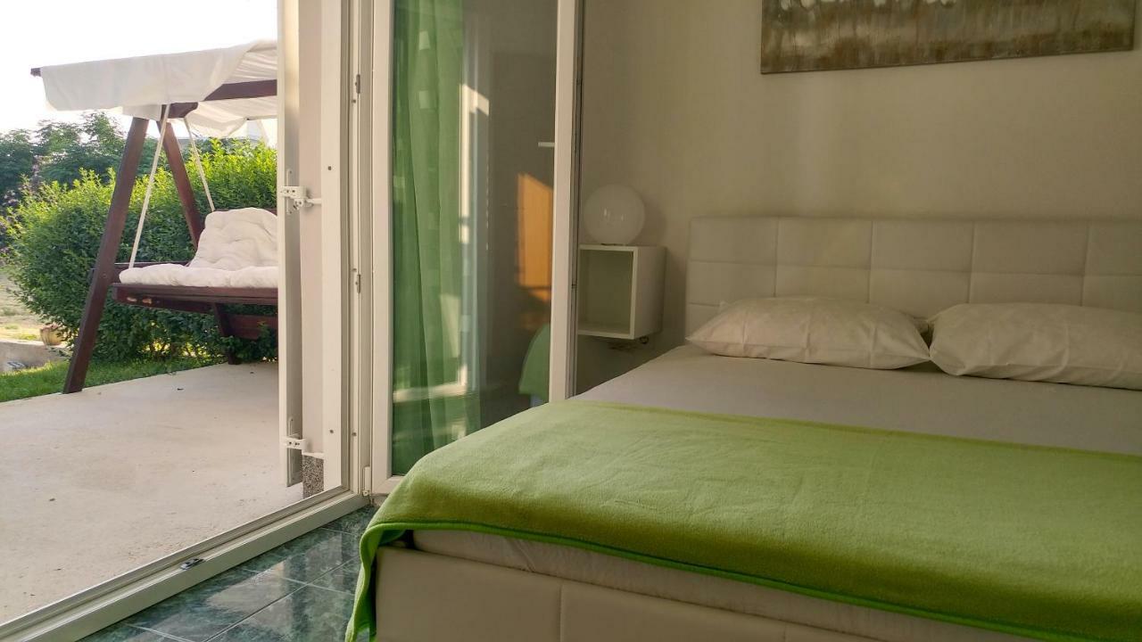 Apartmani Kastelan Barbat na Rabu Ngoại thất bức ảnh